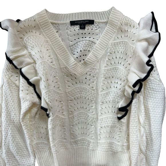 Marc New York Open Knot Ruffle V Neck Sweater White Black S - Picture 6 of 7